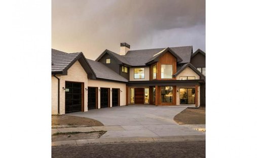 House in Berthoud, Colorado, United States 1