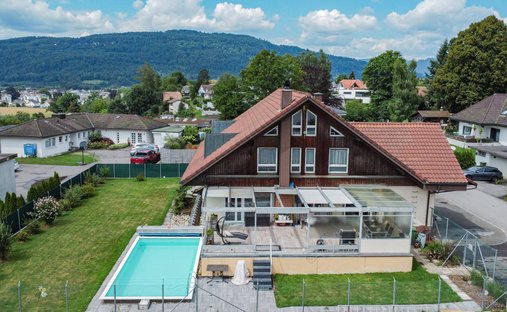 Casa a Rothrist, Argovia, Svizzera 1