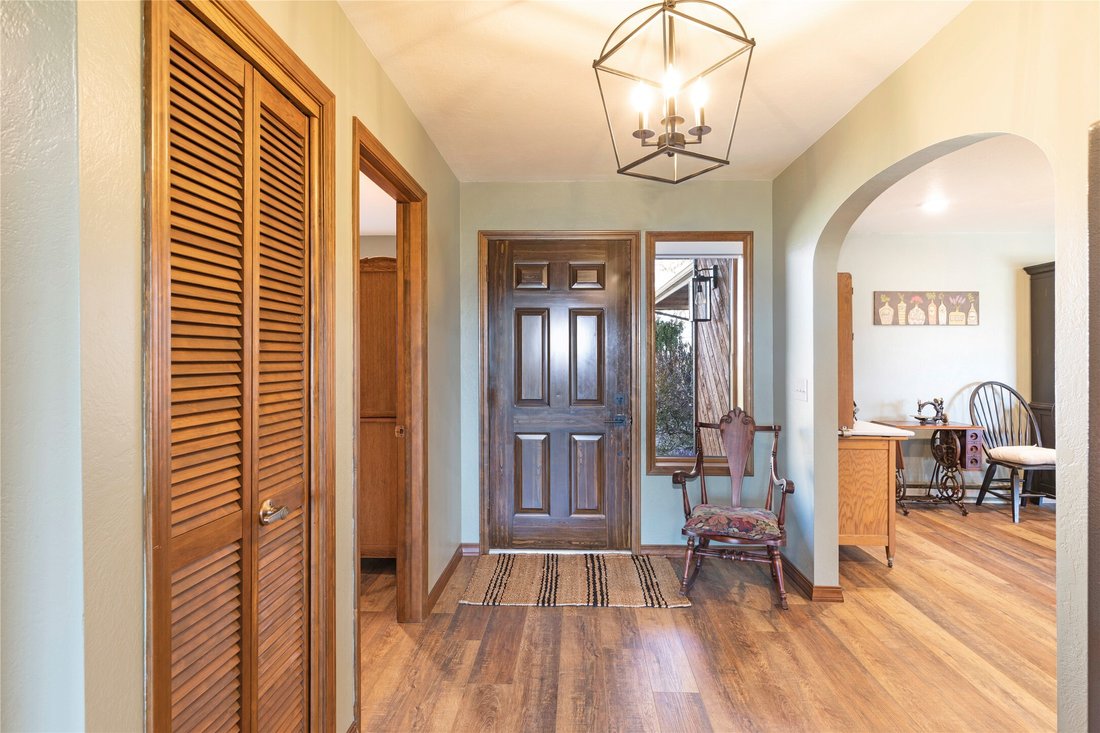 House in Corvallis, Montana, United States 3 - 18579841