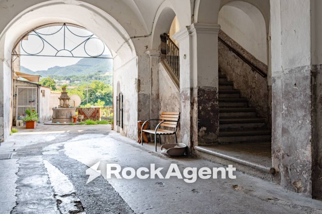 Apartment in Center, Cava de' Tirreni, Campania 4 - 18579723