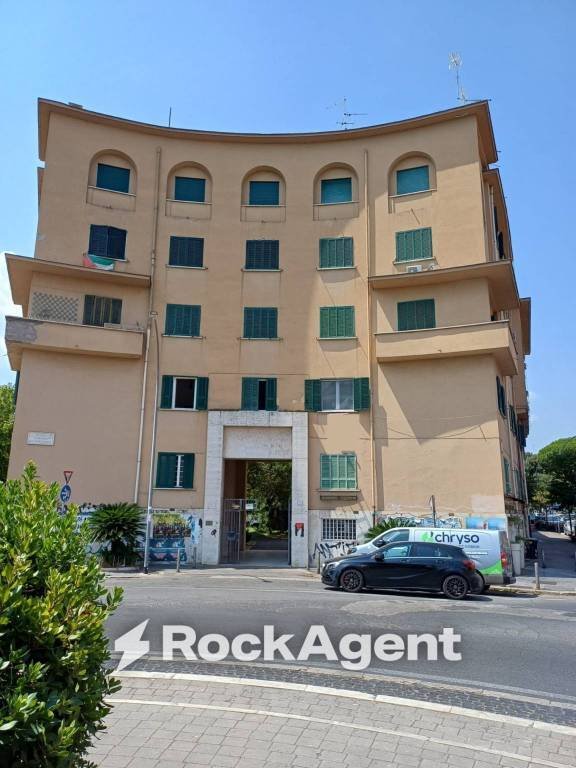Apartment in Garbatella, Rome, Italy 2 - 18579729