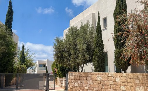 Villa in Chloraka, Paphos, Cyprus 1
