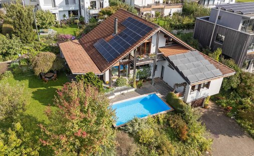House in Ormalingen, Basel-Landschaft, Switzerland 1