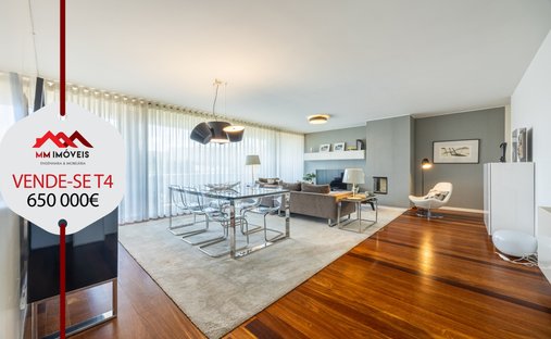 Apartamento en Mafamude y Vilar do Paraiso, Distrito de Oporto, Portugal 1