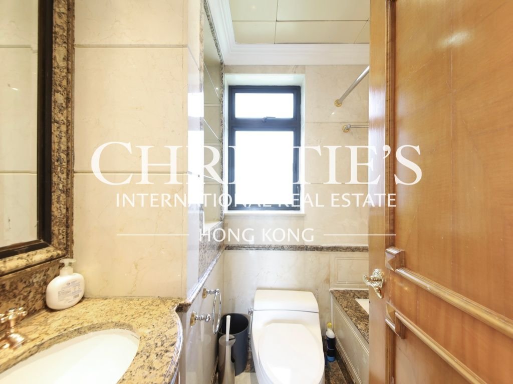 Apartment in Hong Kong, Hong Kong 5 - 18580079