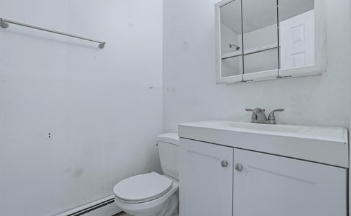 House in Yonkers, New York, United States 1