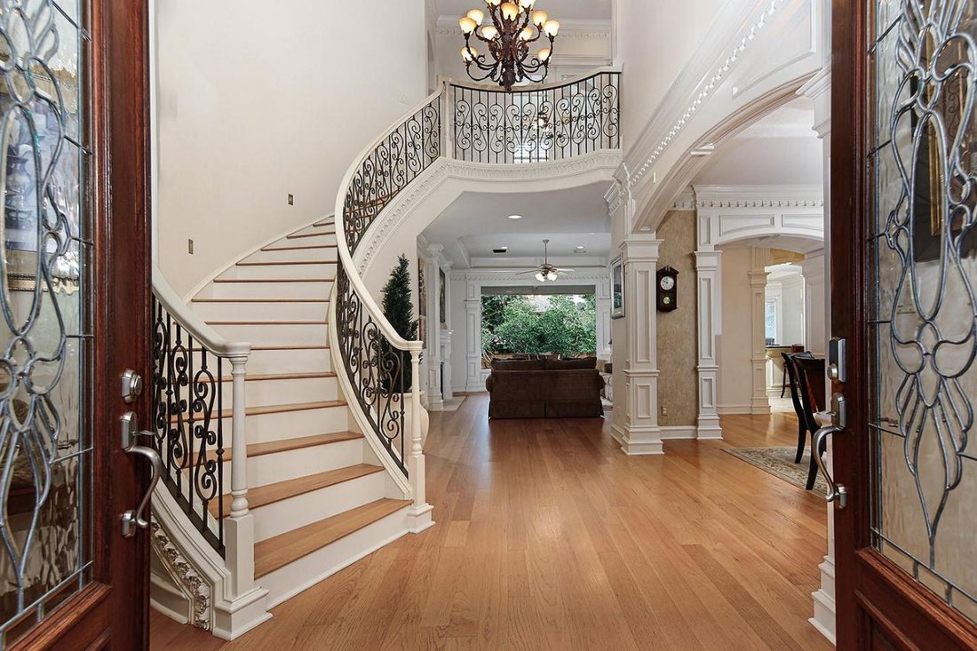 House in The Woodlands, Texas, United States 5 - 18579644