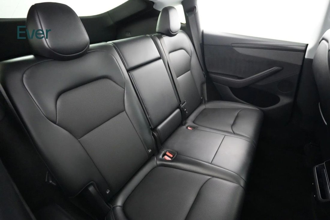 Suv in San Francisco, CA, United States 5 - 18383856