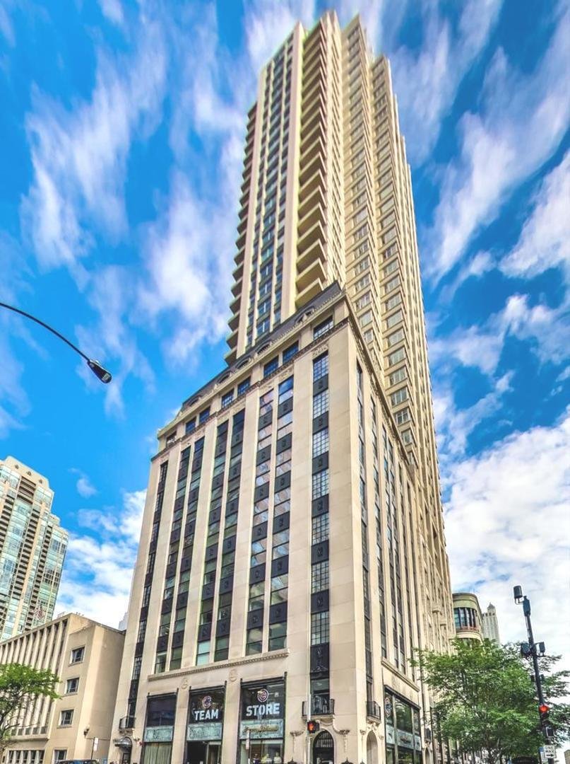 Condo in Chicago, Illinois, United States 2 - 18579777
