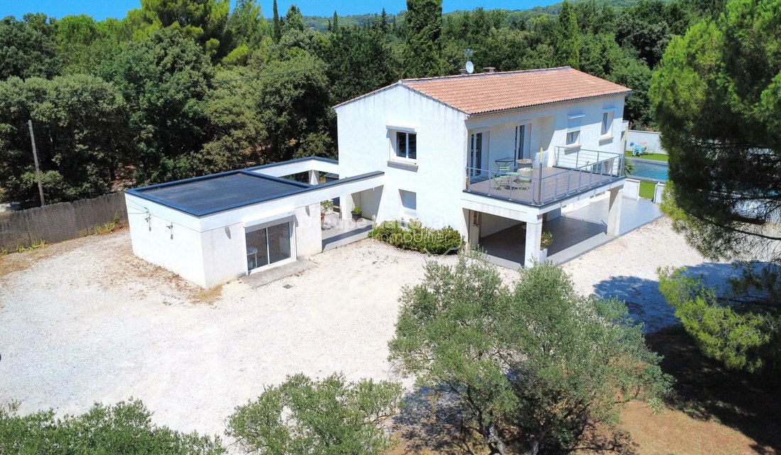 Villa in Zone Rurale Sud, Carpentras, France 2 - 18579728