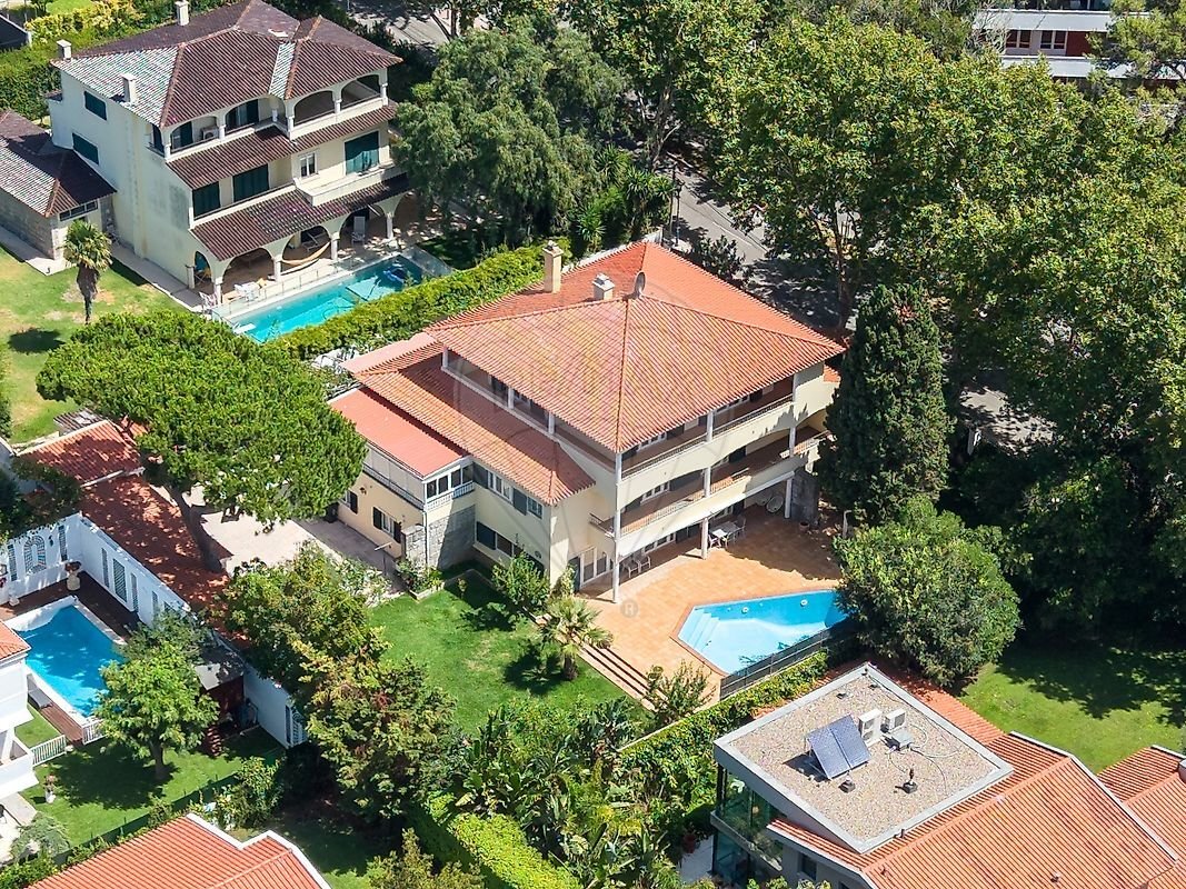 Villa in Cascais e Estoril, Lisbon, Portugal 1 - 18579752