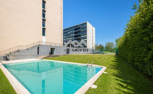 Appartamento a Mafamude e Vilar do Paraiso, Oporto, Portogallo 1