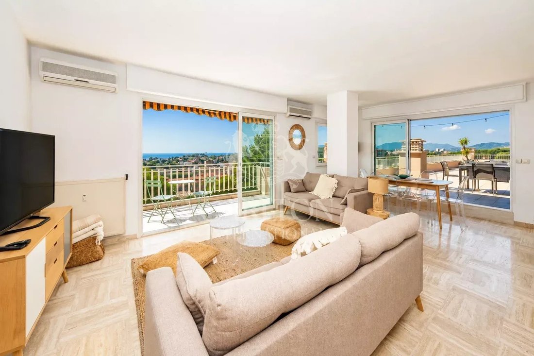 Apartment in Maurice Jeanpierre, Le Cannet, France 5 - 16026775