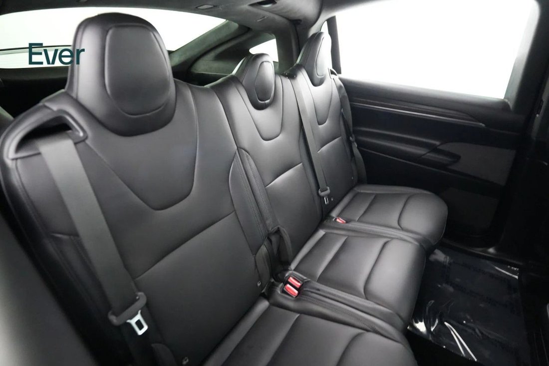 Suv in San Francisco, CA, United States 5 - 18517909