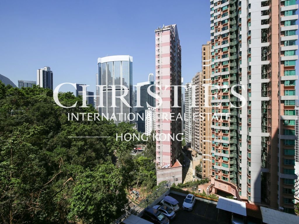 Apartment in Hong Kong, Hong Kong 1 - 18580078