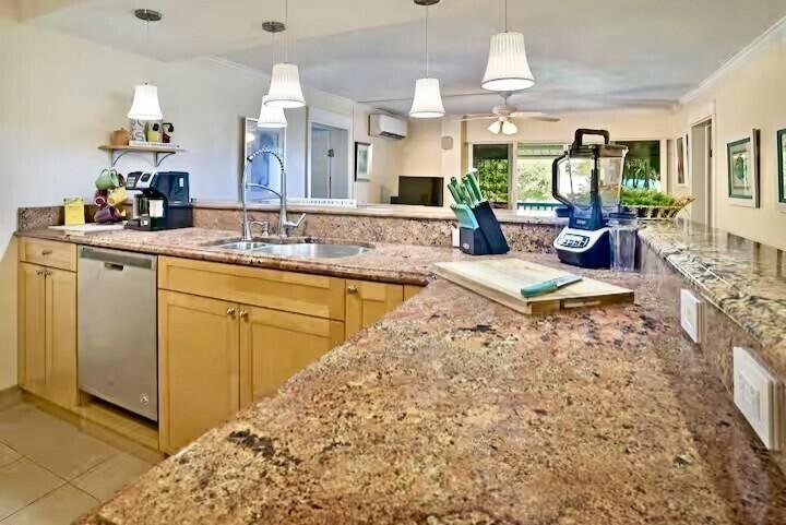 Condo in Red Hook, St. Thomas, U.S. Virgin Islands 4 - 18579816