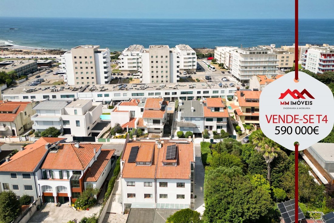 Apartment in Matosinhos e Leca da Palmeira, Porto District, Portugal 1 - 18579693