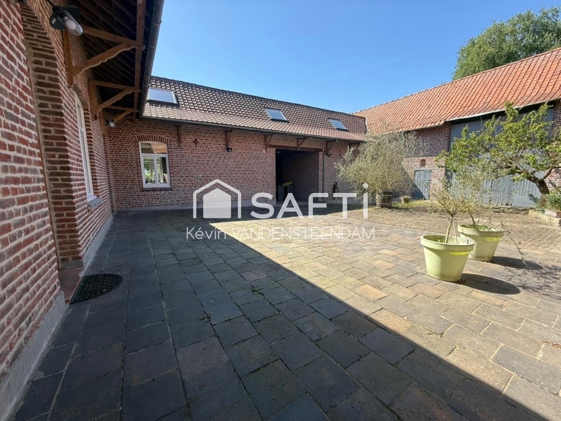 House in Fournes-en-Weppes, Hauts-de-France, France 1 - 18580165