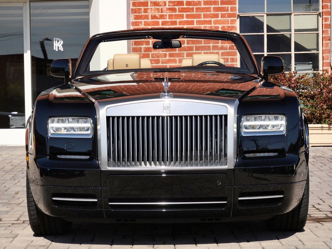 Cabriolet in Beverly Hills, CA, United States 5 - 18579706