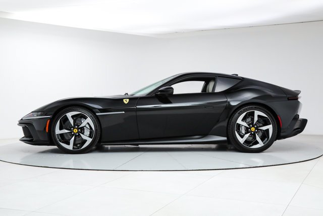 Coupe in Fort Lauderdale, FL, United States 3 - 18579742