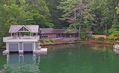 House in Lakemont, Georgia, United States 1