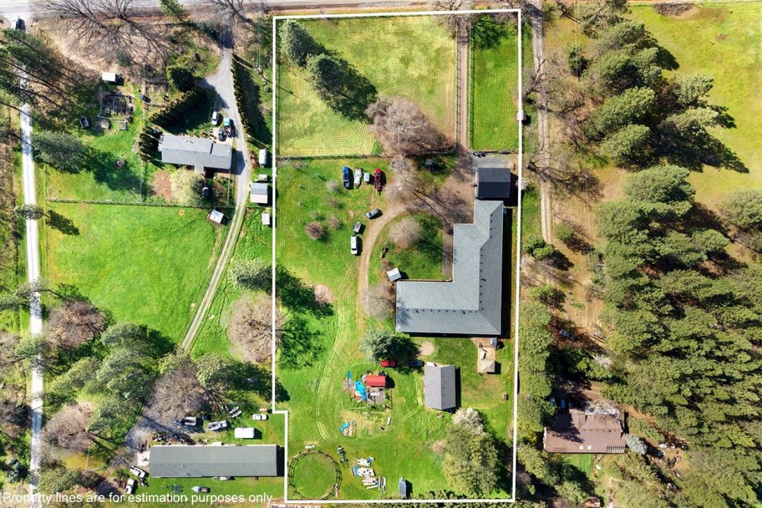 House in Grants Pass, Oregon, United States 4 - 18579627