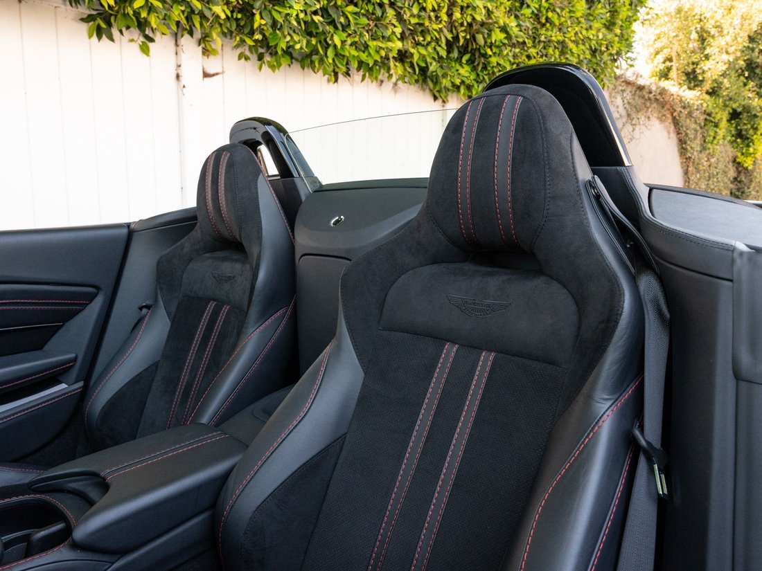Cabriolet in Beverly Hills, CA, United States 5 - 18579707