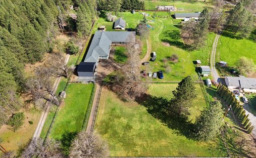 House in Grants Pass, Oregon, United States 1