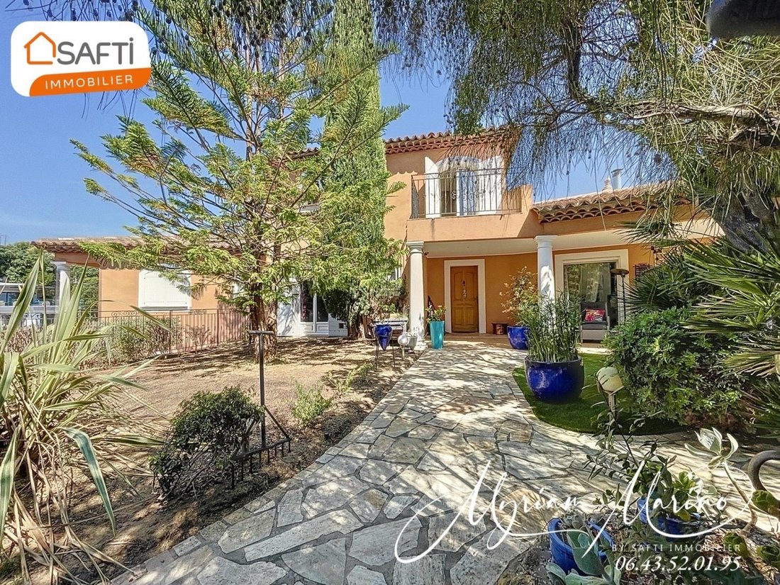 House in Frejus, Provence-Alpes-Côte d'Azur, France 3 - 18580169