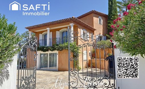 House in Frejus, Provence-Alpes-Côte d'Azur, France 1