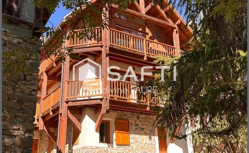 House in Puy-Saint-Vincent, Provence-Alpes-Côte d'Azur, France 1
