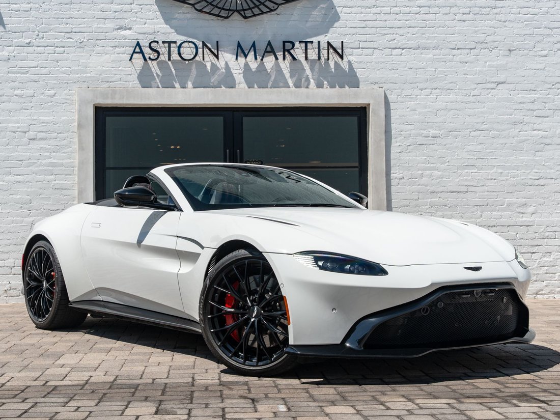 Cabriolet in Beverly Hills, CA, United States 1 - 18579707