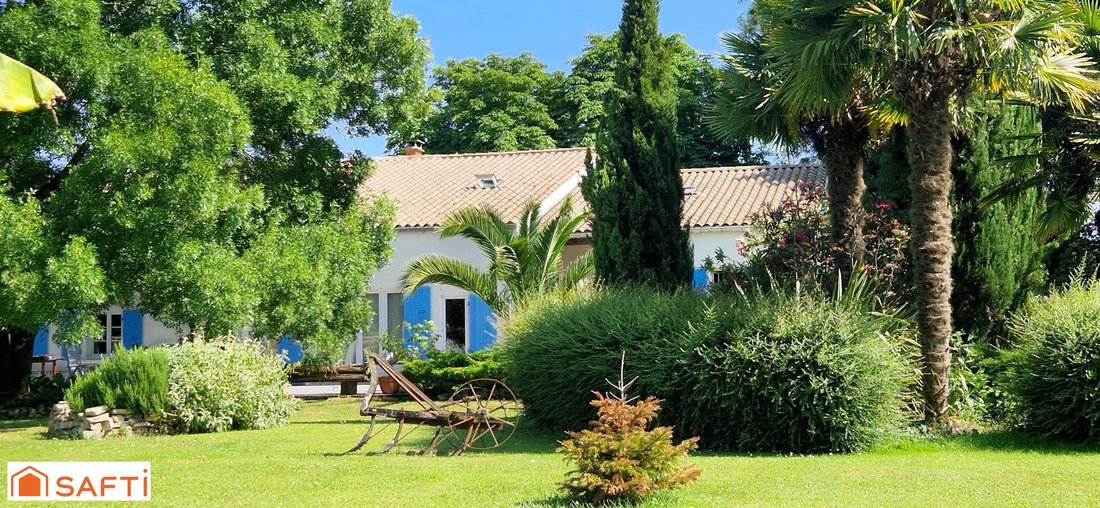 Casa a Vouhé, Nuova Aquitania, Francia 1 - 17332792
