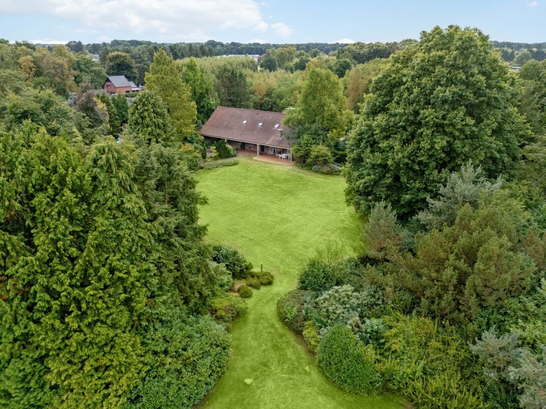 Villa a Lanaken, Fiandre, Belgio 4 - 18579818