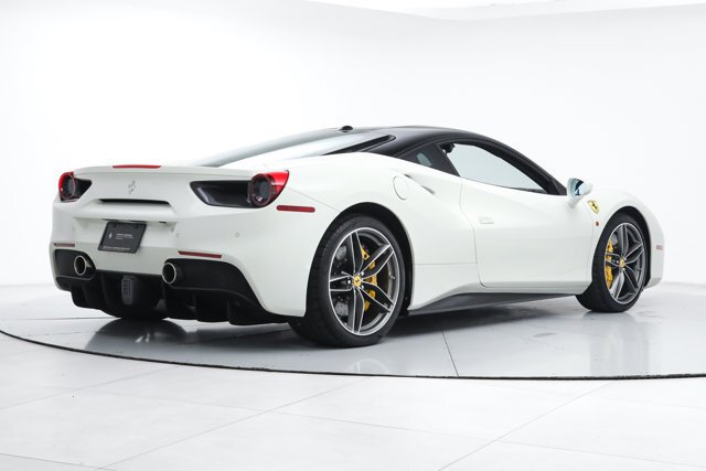 Coupe in Fort Lauderdale, FL, United States 3 - 18579751