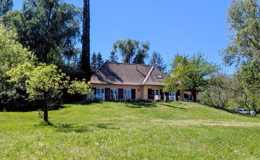 Casa en Galgon, Nueva Aquitania, Francia 1