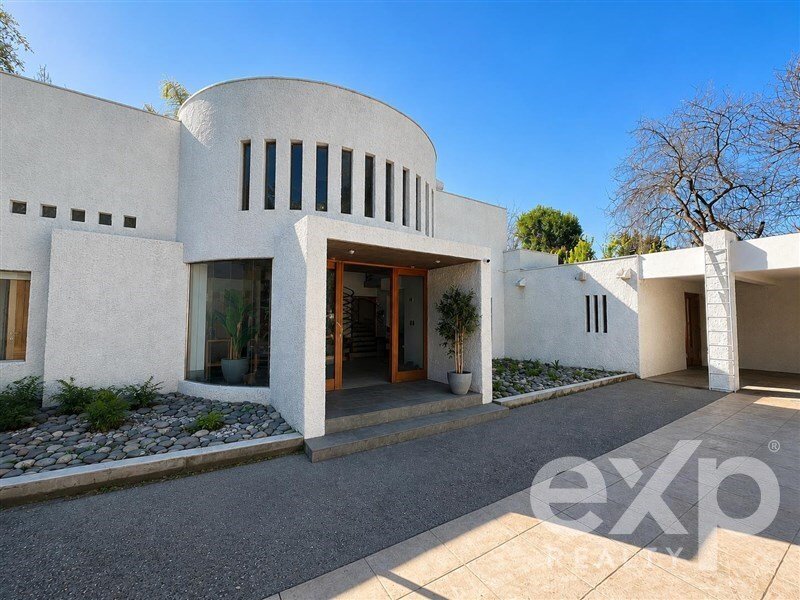 House in Chicureo, Santiago Metropolitan Region, Chile 5 - 18579863