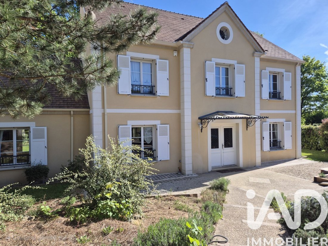 House in Est, Saint-Arnoult-en-Yvelines, France 1 - 18580309