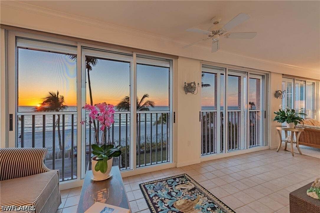 Condo in Naples, Florida, United States 3 - 18581469
