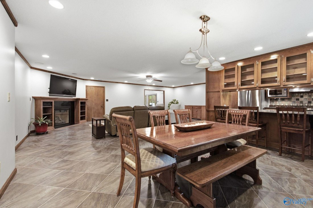 House in Redstone Arsenal, Alabama, United States 3 - 18577086