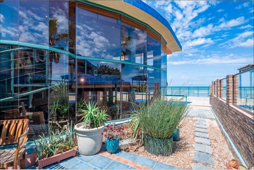 House in Gordon's Bay, Cape Town, Western Cape 1 - 18581585