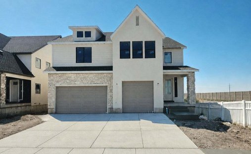 House in Centerville, Utah, United States 1