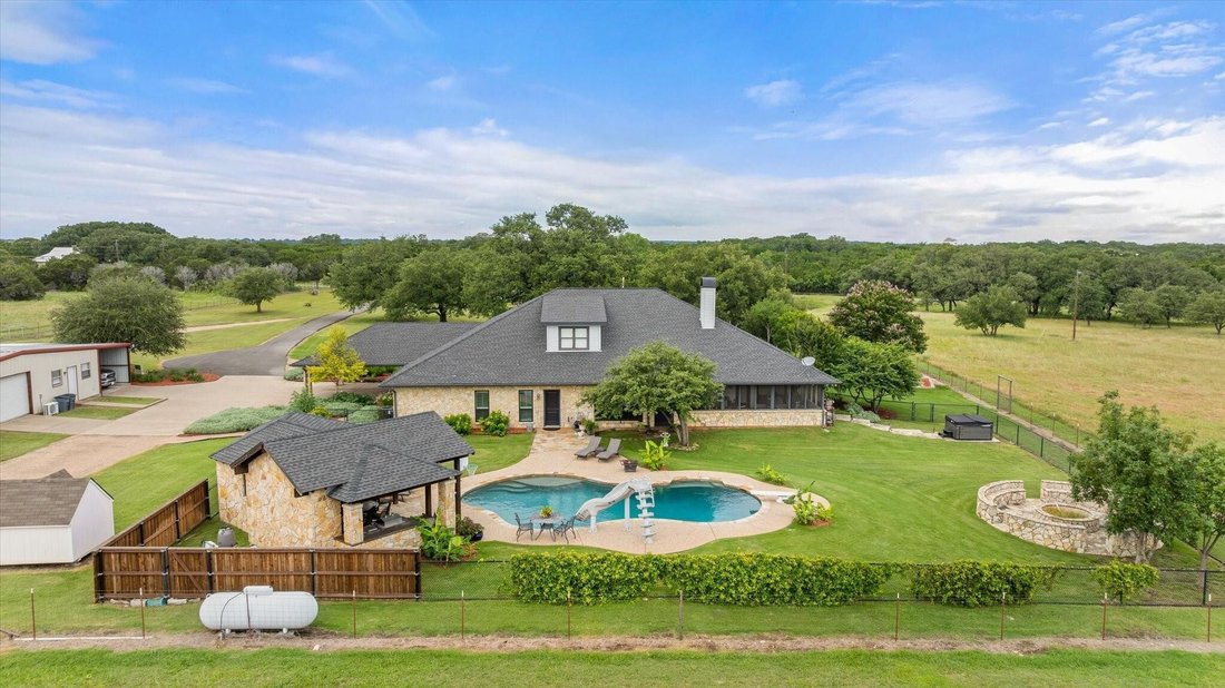 House in Glen Rose, Texas, United States 3 - 18581538