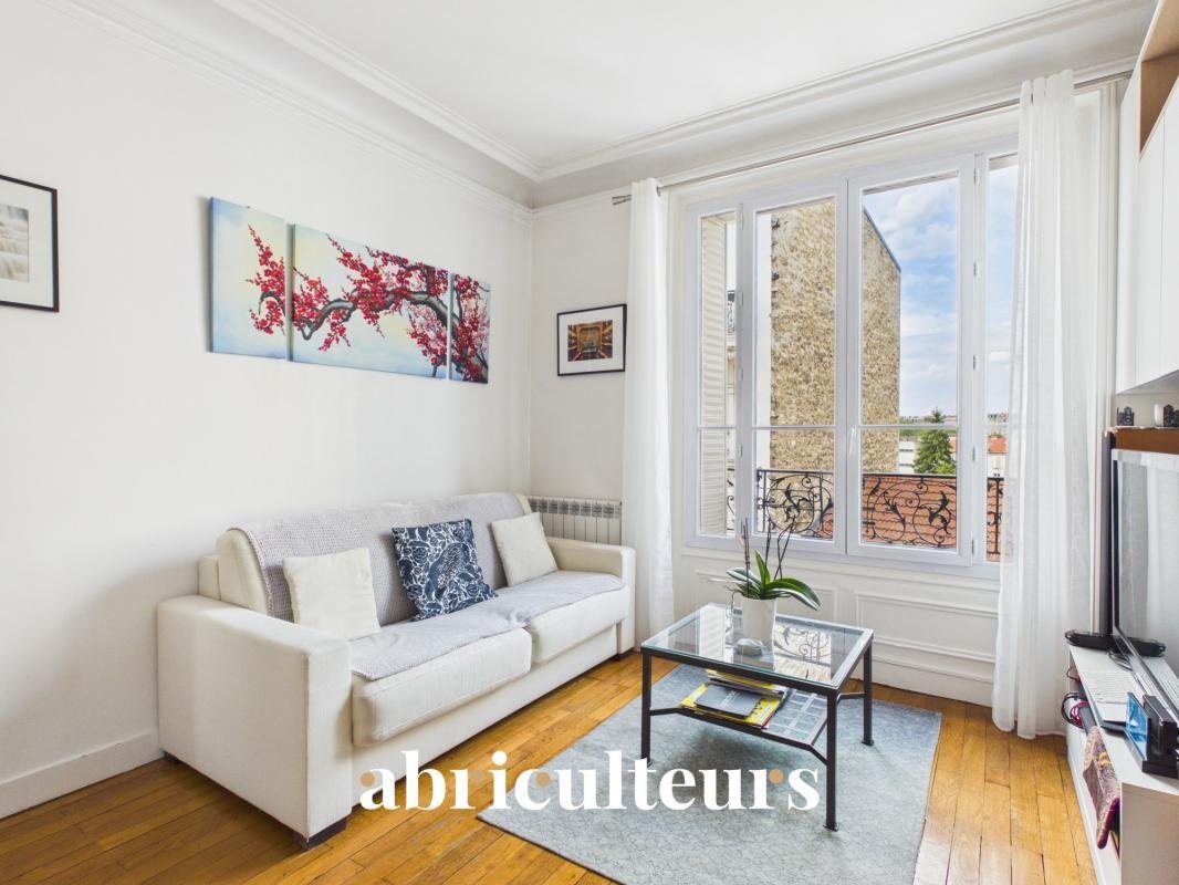 Apartment in Liberation, Saint-Mande, France 1 - 18580556