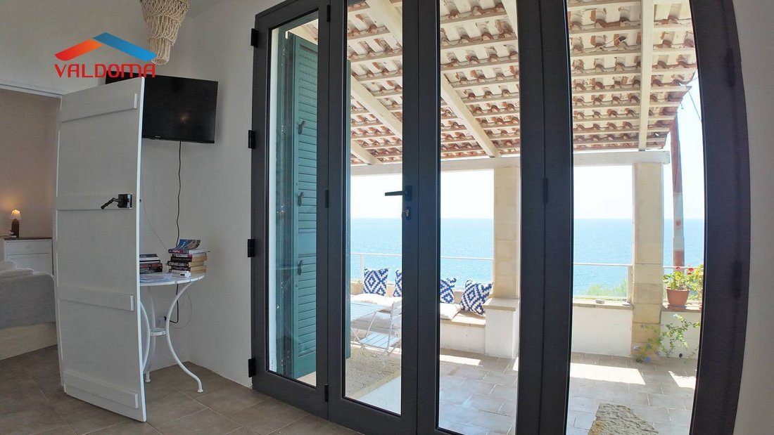 Chalet in Diso, Apulia, Italy 2 - 18585954