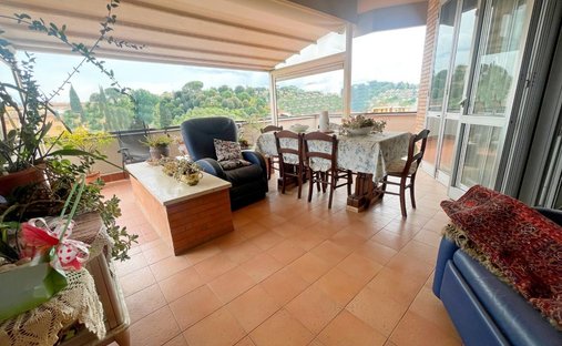 Penthouse en Poggibonsi, Toscana, Italia 1