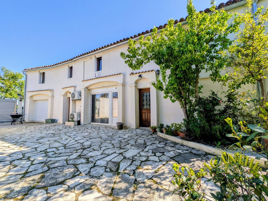 Country House in Musée-Village, Lattes, France 1 - 18586254