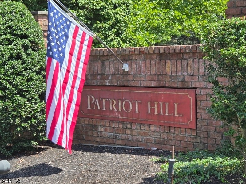 Condo in Basking Ridge, New Jersey, United States 1 - 18422689
