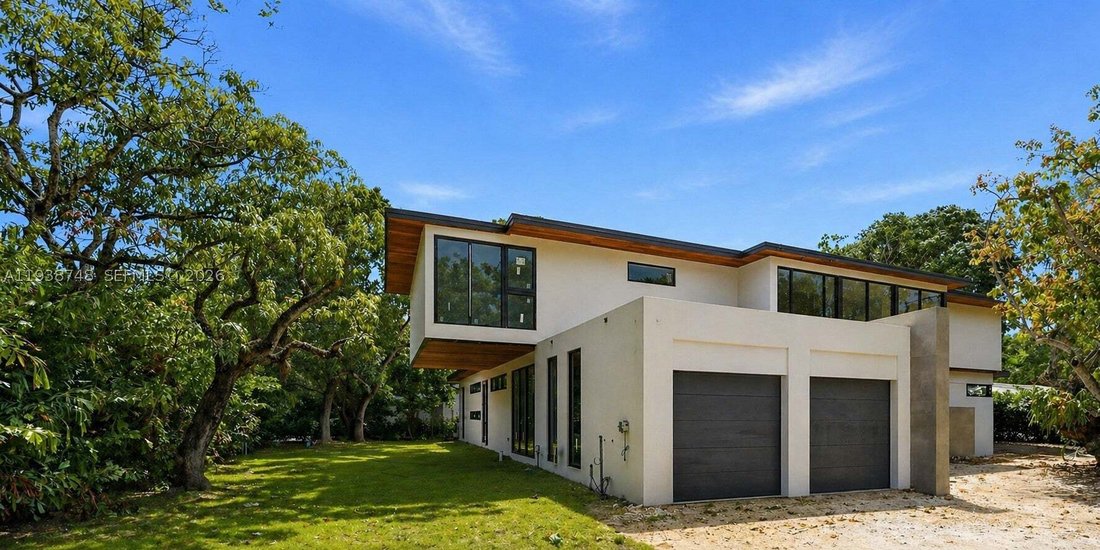 House in Miami, Florida, United States 1 - 16966076