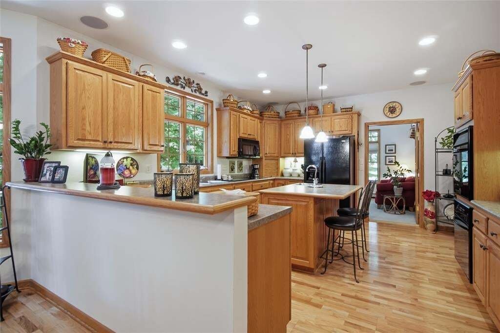 House in Eau Claire, Wisconsin, United States 4 - 18583980